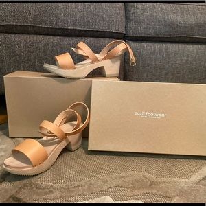 Zuzii Los Angeles Ankle Wrap Clog